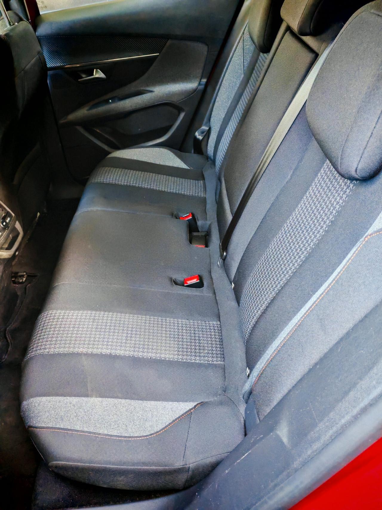 Peugeot 3008 BUSINESS