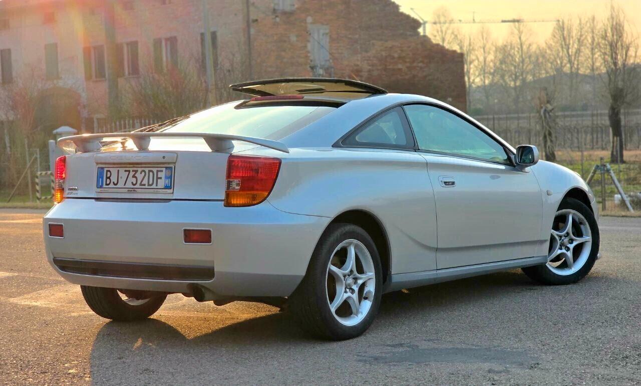 Toyota Celica 1.8 VVT-i FRIZIONE NUOVA