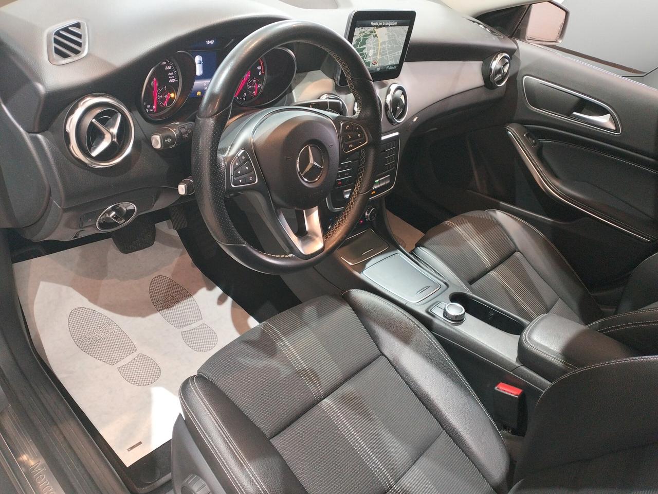 Mercedes GLA200 d Sport auto