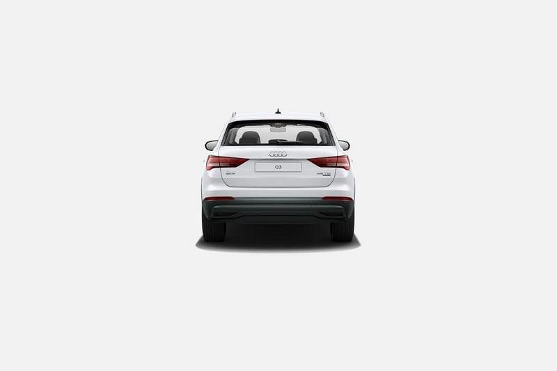 Audi Q3 45 2.0 tfsi Identity Black quattro 245cv s-tronic