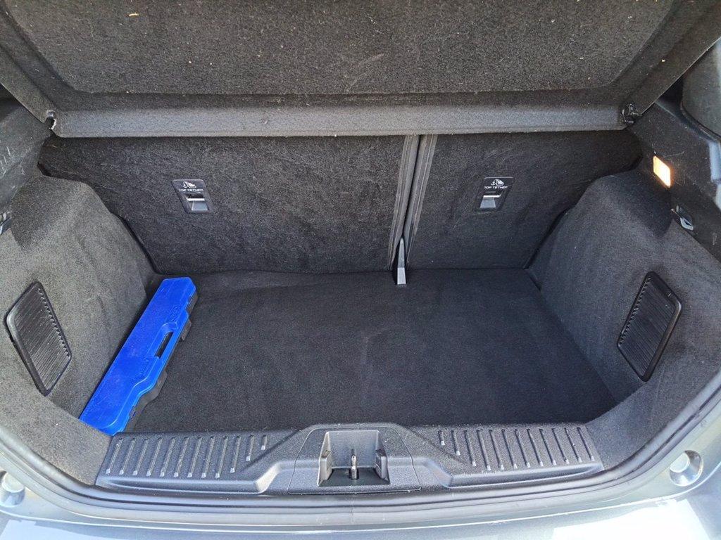 FORD Fiesta Active m-hybrid del 2021