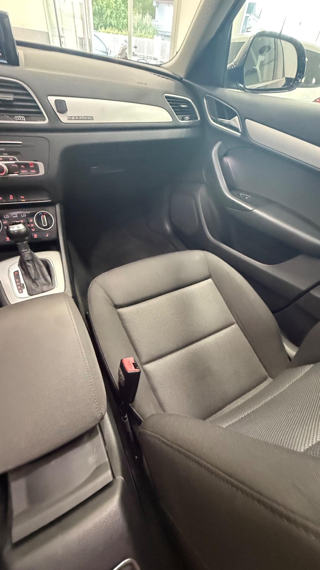 Audi Q3 2.0 TDI 150 CV quattro S tronic Sport