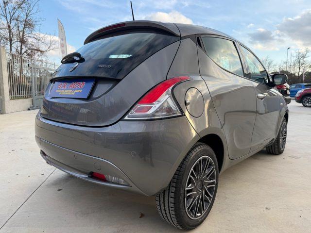 LANCIA Ypsilon 1.0 Hybrid Gold GARANZIA