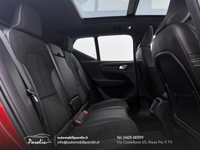 VOLVO XC40 D3 AWD Geartronic R-design Tetto-Telecamera-Park