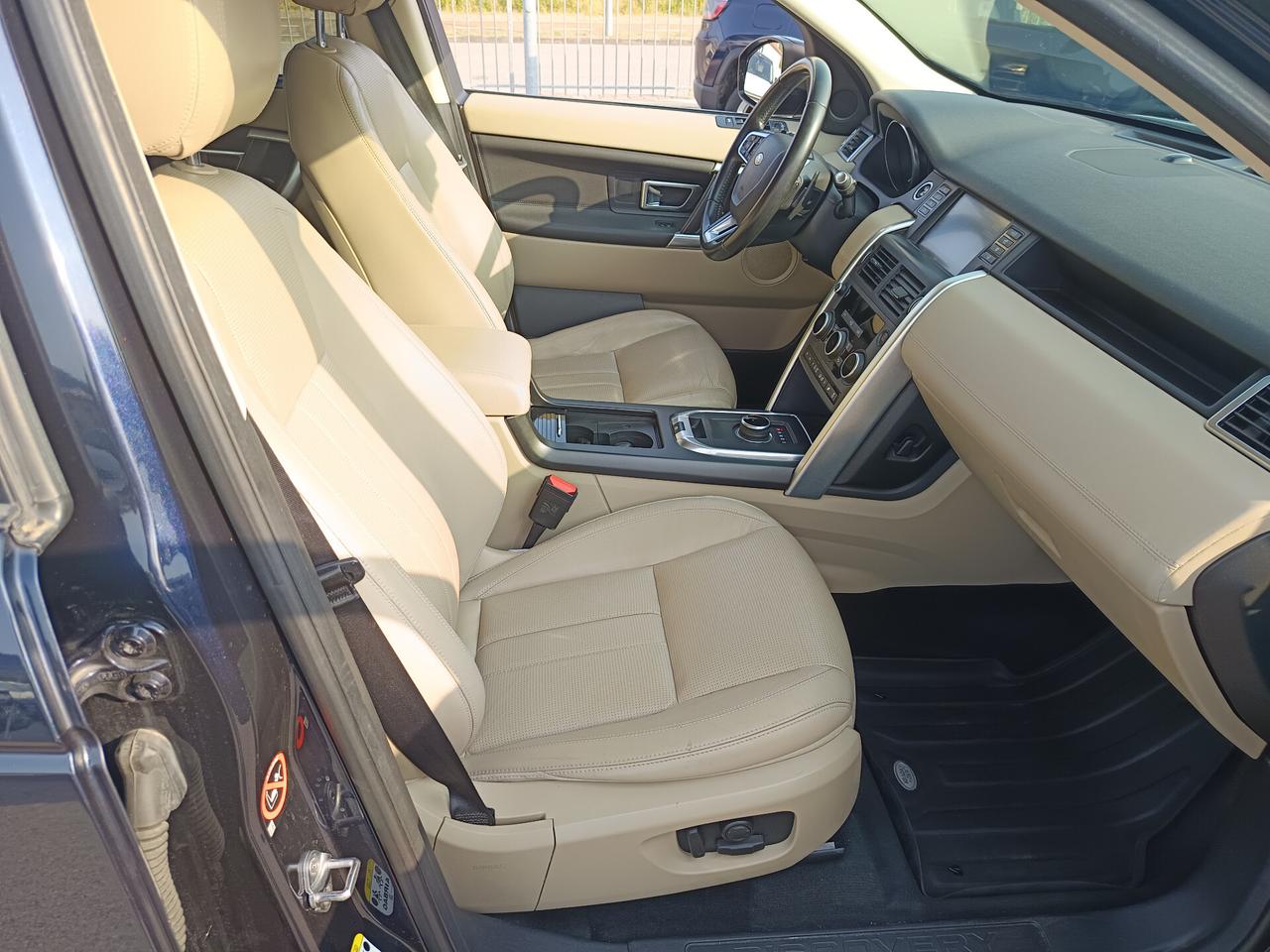 Land Rover Discovery Sport 2.0 TD4 180 CV HSE AWD AUTO