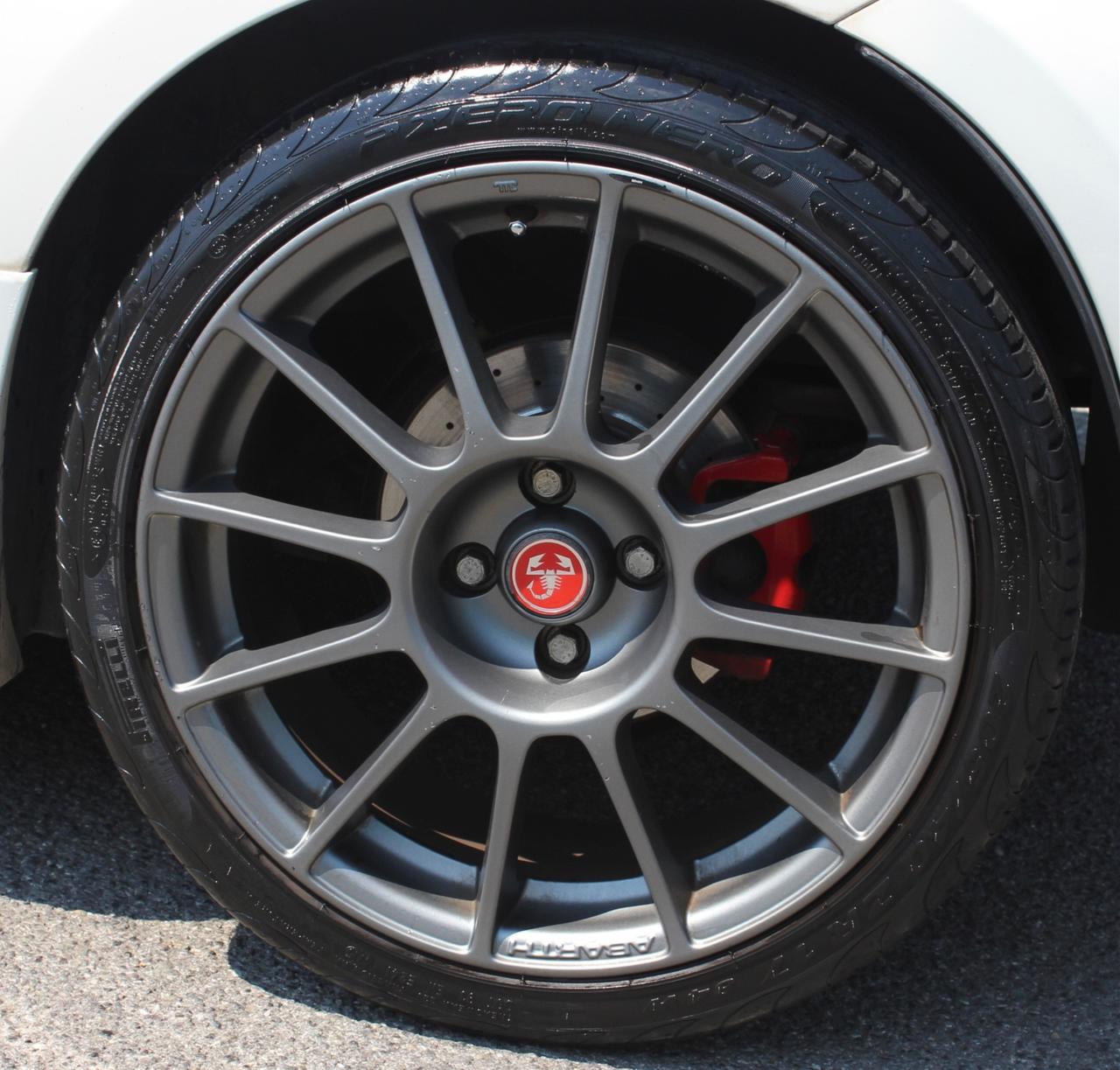 Abarth 500C 1.4 AUTOMATICA PADDLE AL VOLANTE KIT ESSEESSE 160CV