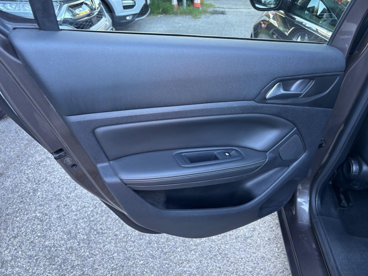 Peugeot 308 BlueHDi 120 S&S Allure