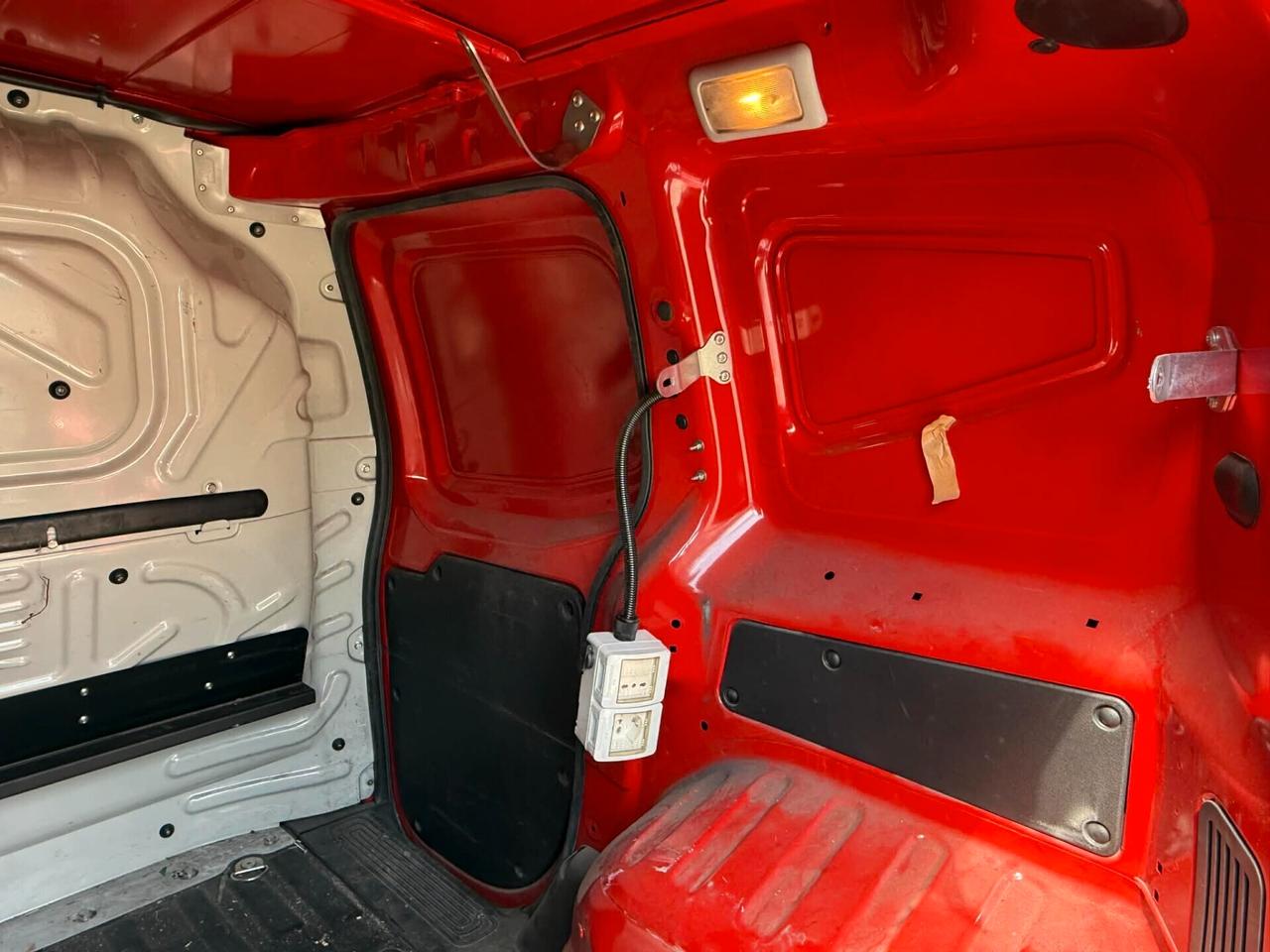 Fiat Fiorino 1.3 MJT 95CV Adventure