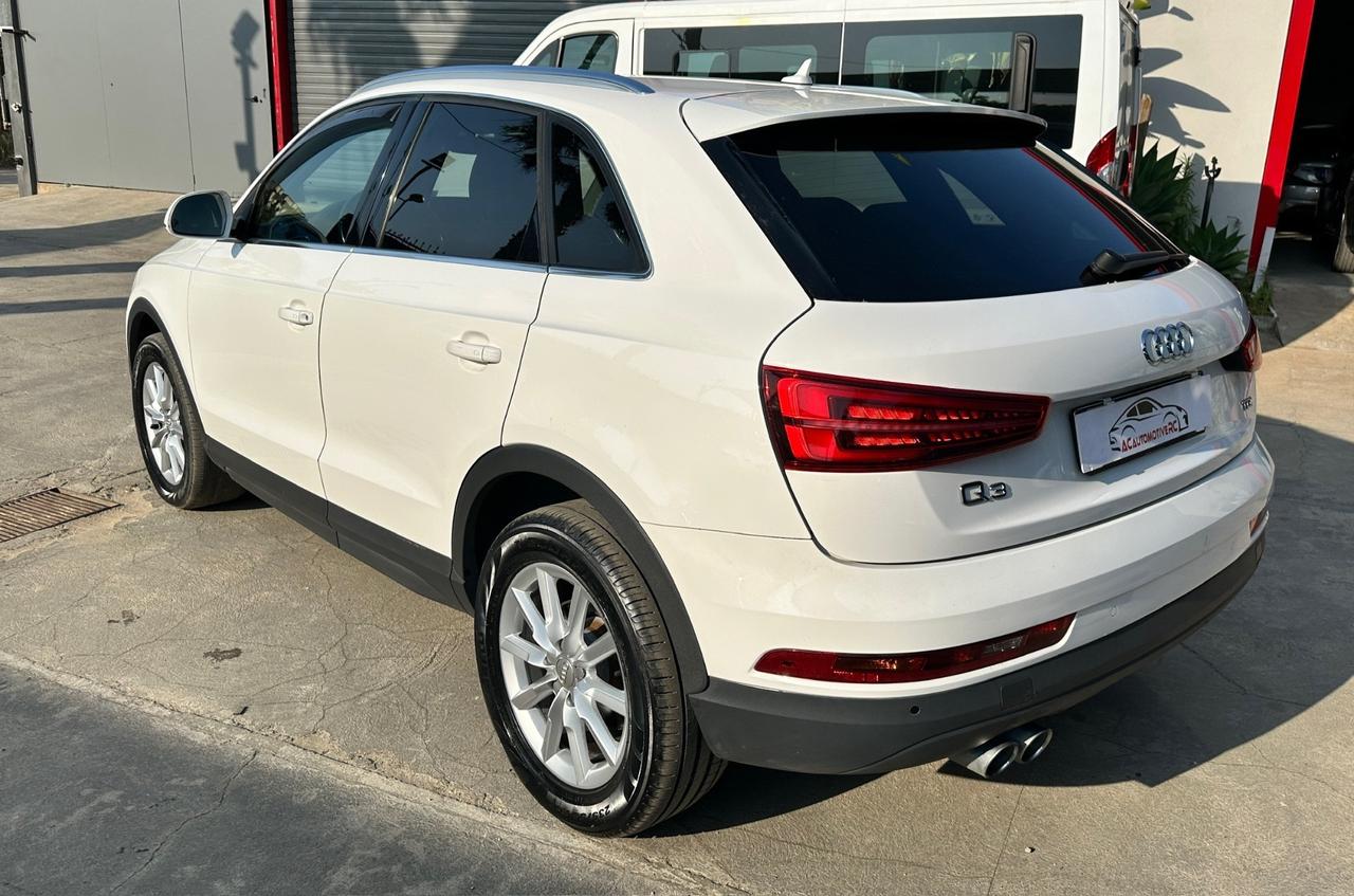 Audi Q3 2.0 TDI 120 CV
