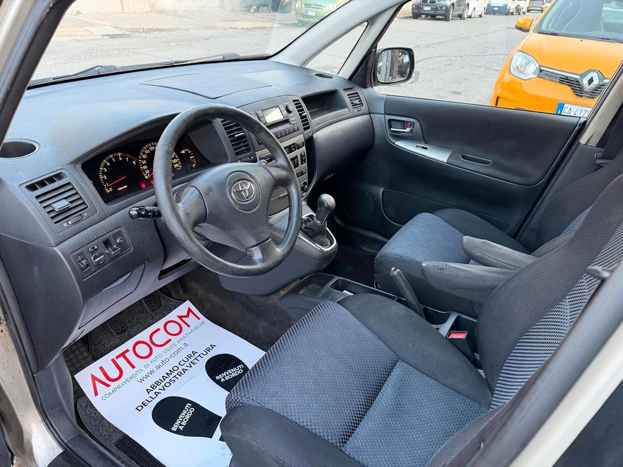 Toyota Corolla Verso 1.8 16V
