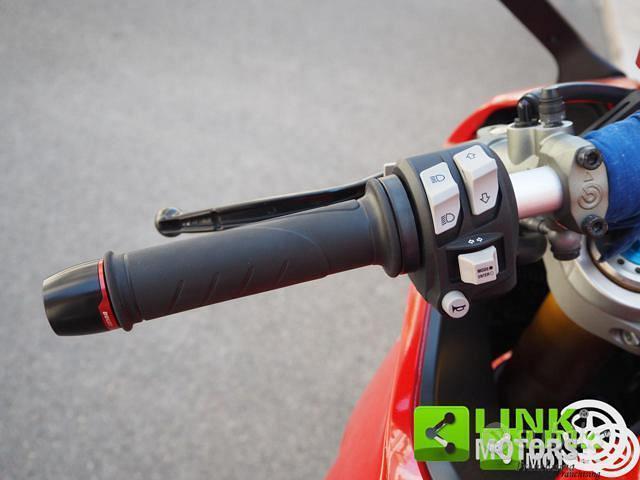 DUCATI Supersport S