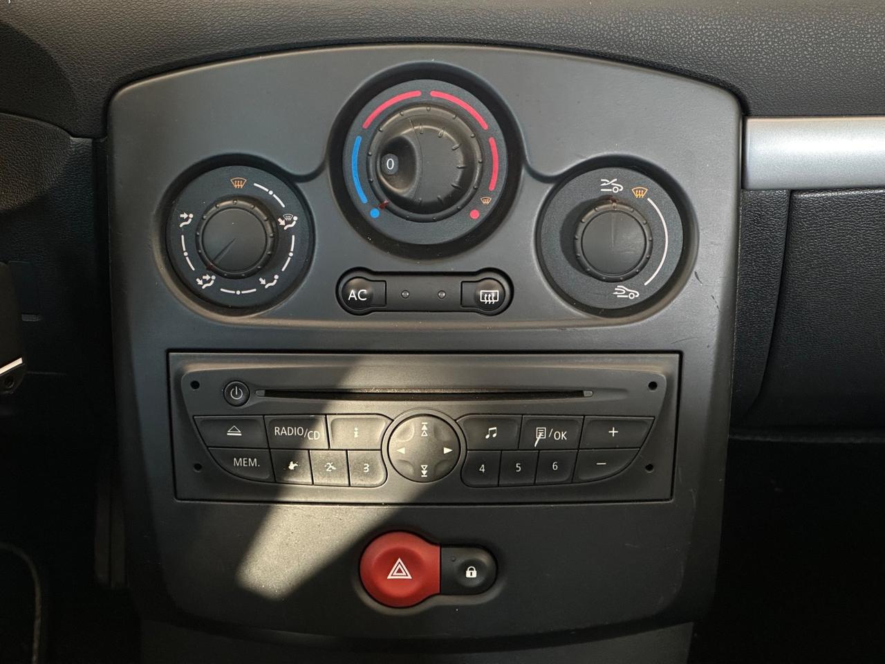 Renault Clio 1.2 16V 5 porte GPL Dynamique