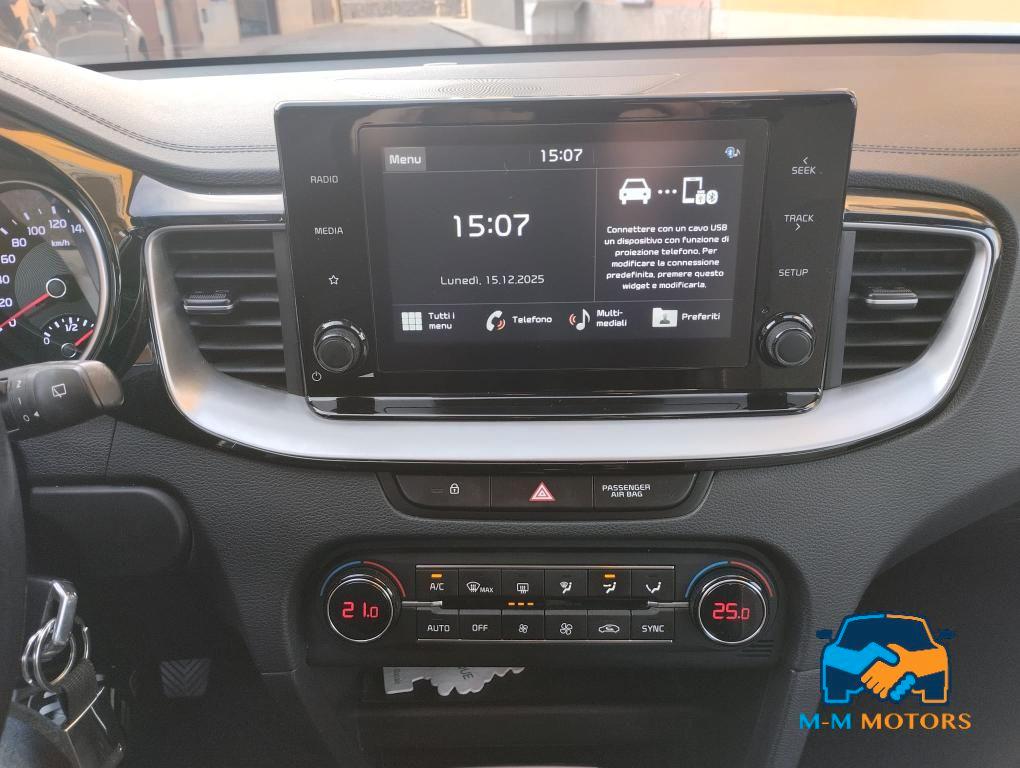 Kia Xceed 1.0 t-gdi Urban 120cv