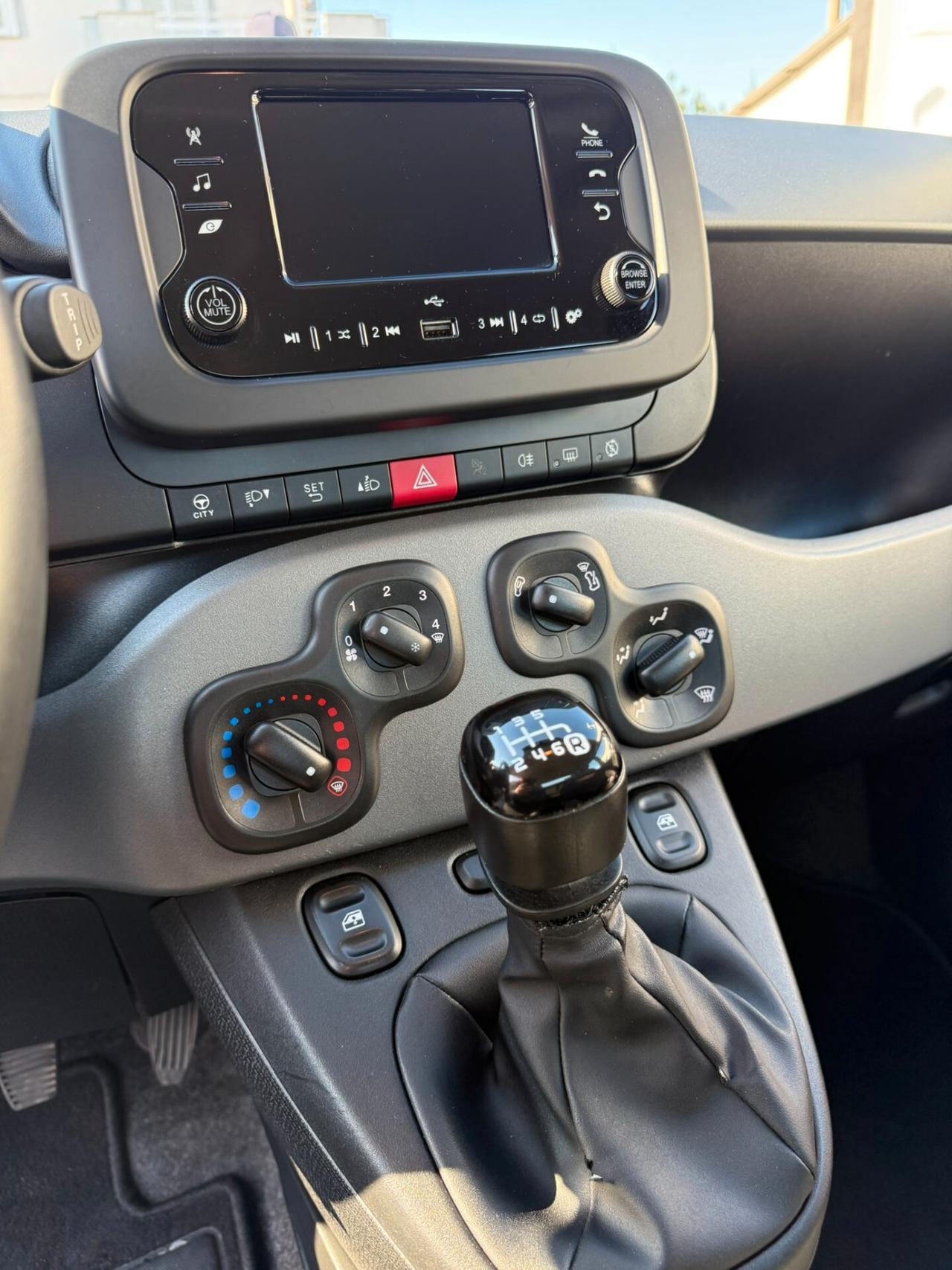 Fiat Panda 1.0 FireFly S&S Hybrid 12/2022