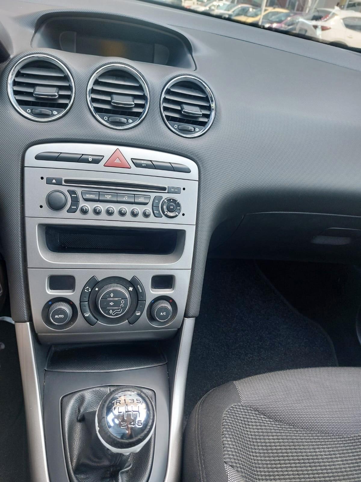 Peugeot 308 1.6 8V e-HDi 112CV Stop&Start 5p. Allure
