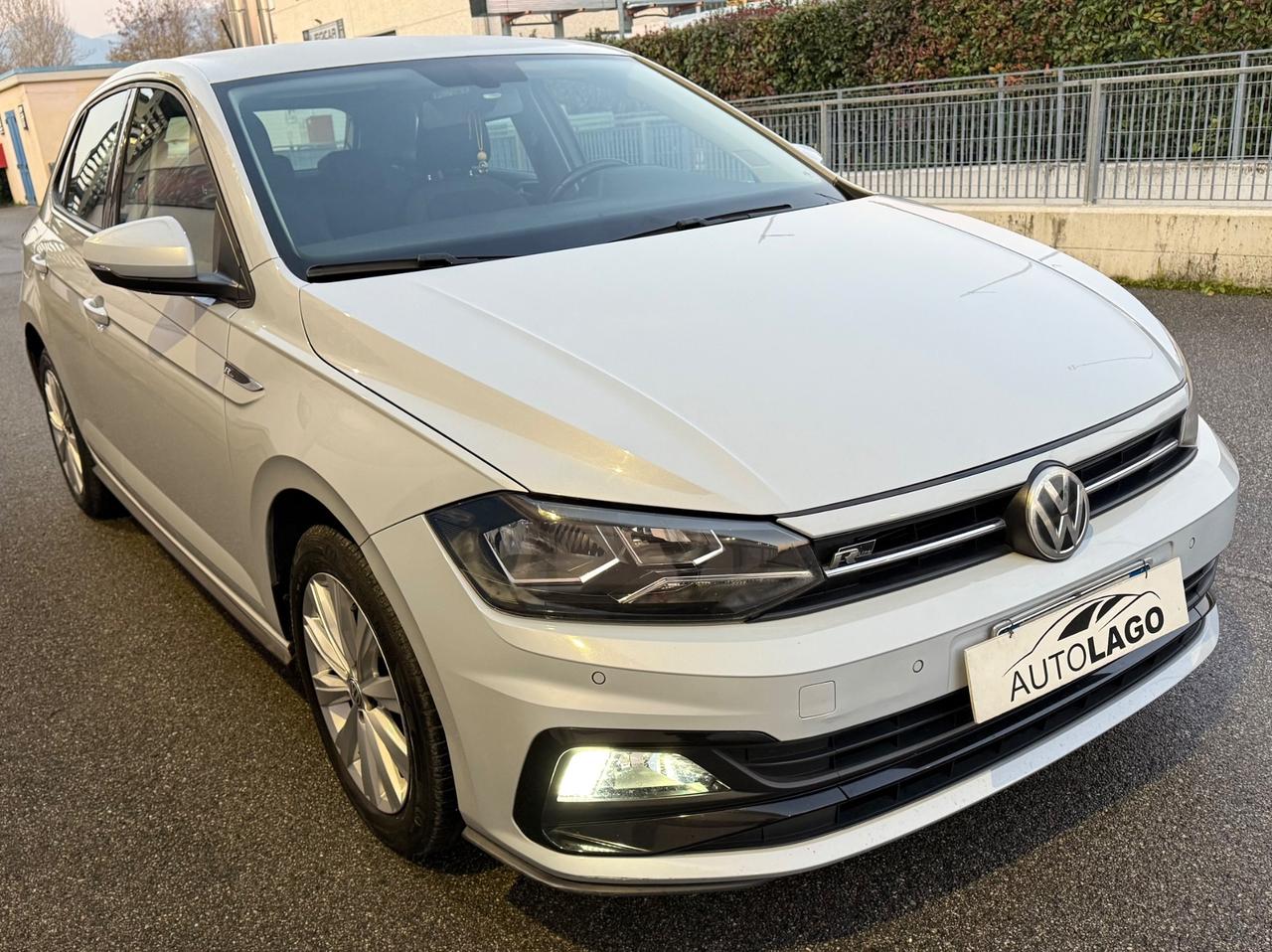 Volkswagen Polo 1.6 TDI 95 CV 5p. Highline R-Line