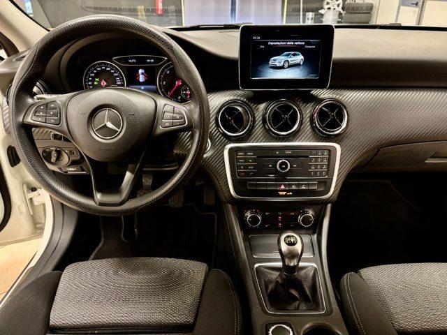 MERCEDES-BENZ GLA 180 d MANUALE - VETRI PRIVACY - OTTIME CONDIZIONI