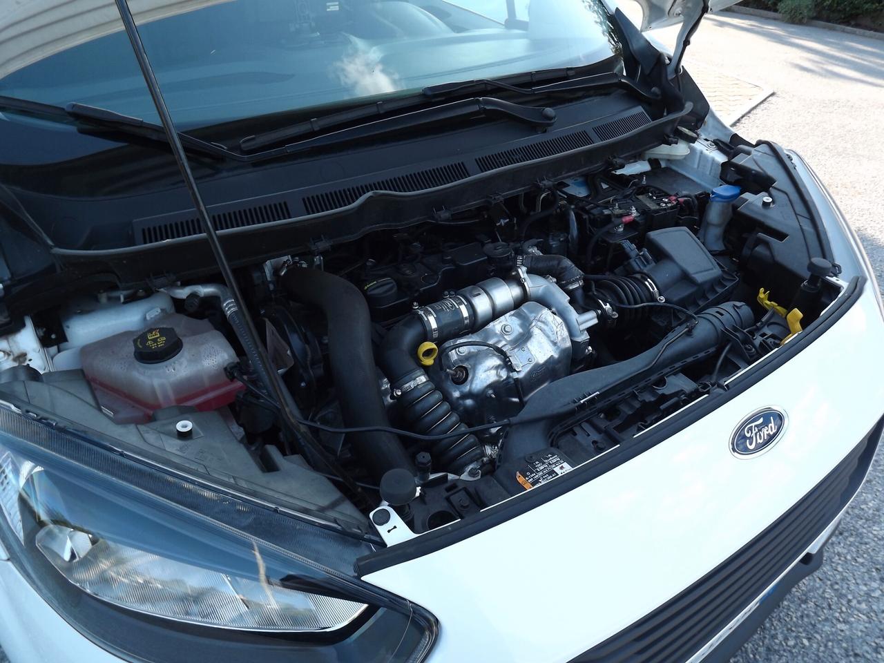 FORD TRANSIT COURIER