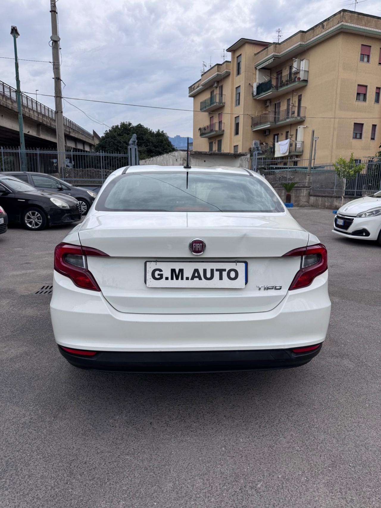 Fiat Tipo 1.6 Mjt 5 porte Lounge 2021