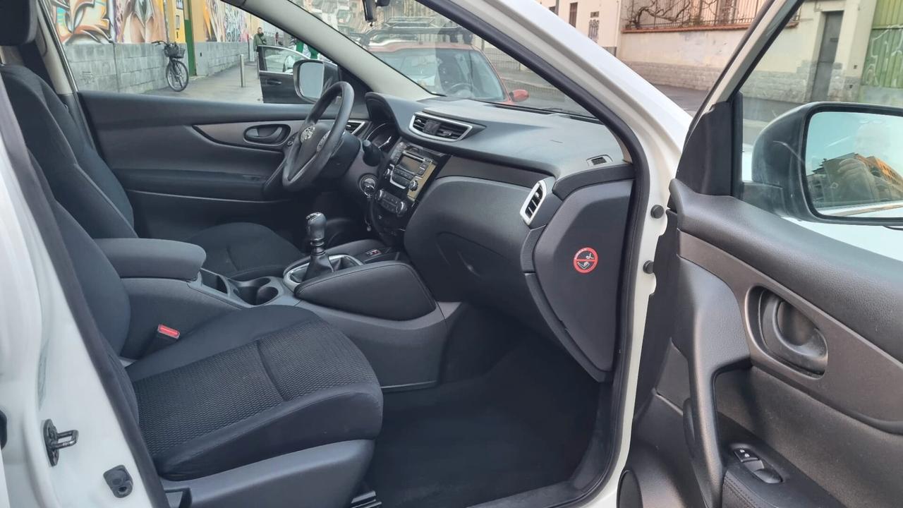 Nissan Qashqai 1.2 DIG-T Tekna