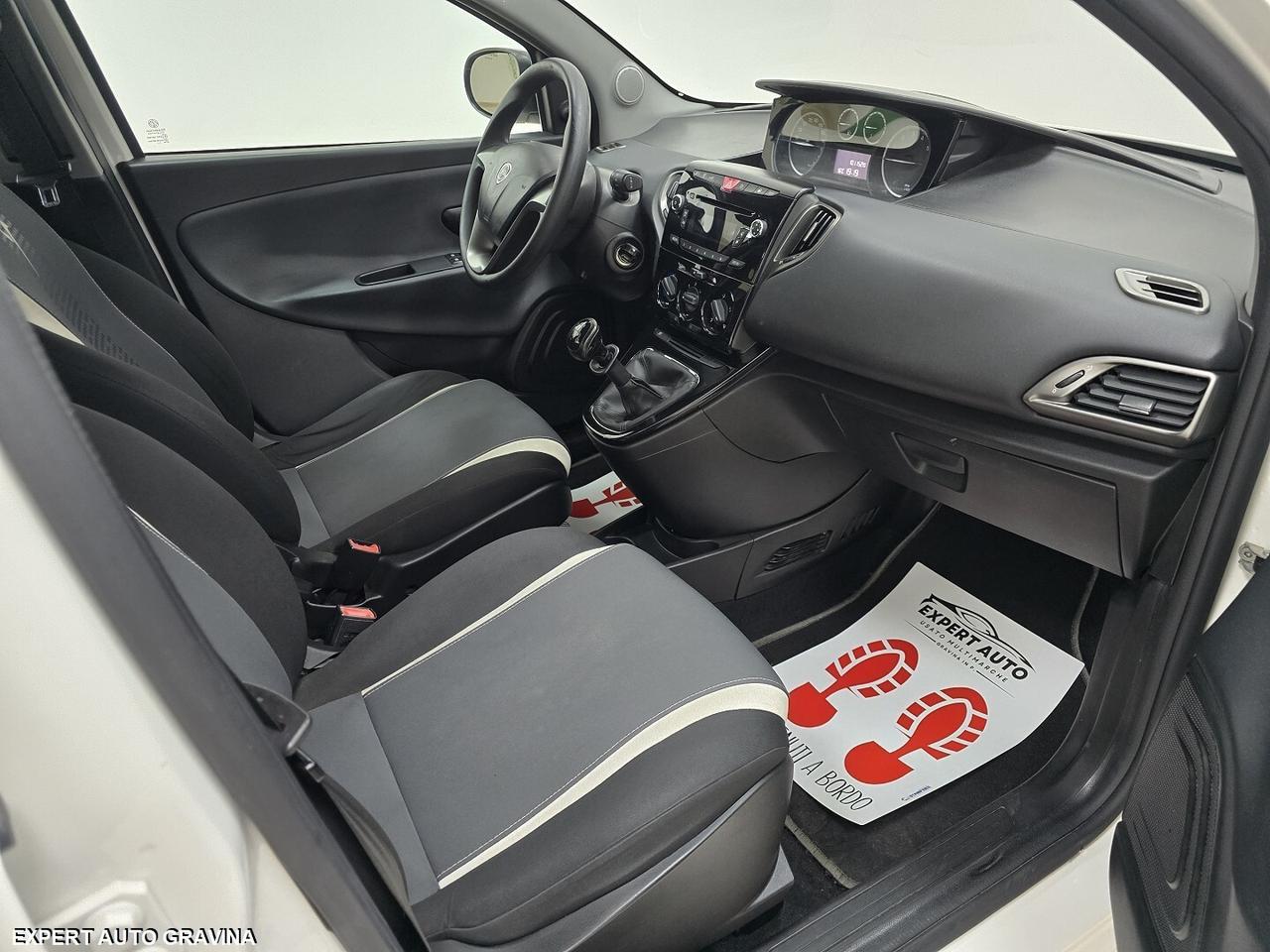 LANCIA YPSILON 1.2 69CV BENZINA