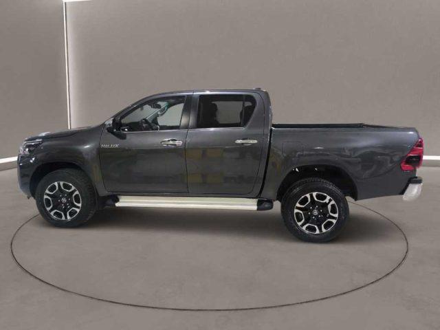 TOYOTA Hilux 4ª serie - 2.4 D-4D A/T 4WD 4 porte Double Cab