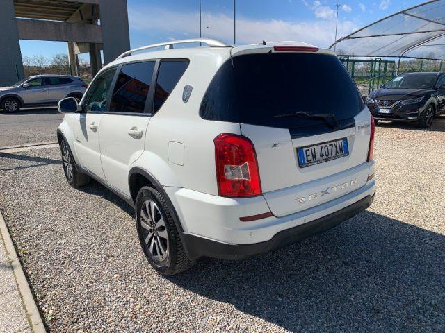 SSANGYONG REXTON W 2.0 Xdi 4WD A/T Top