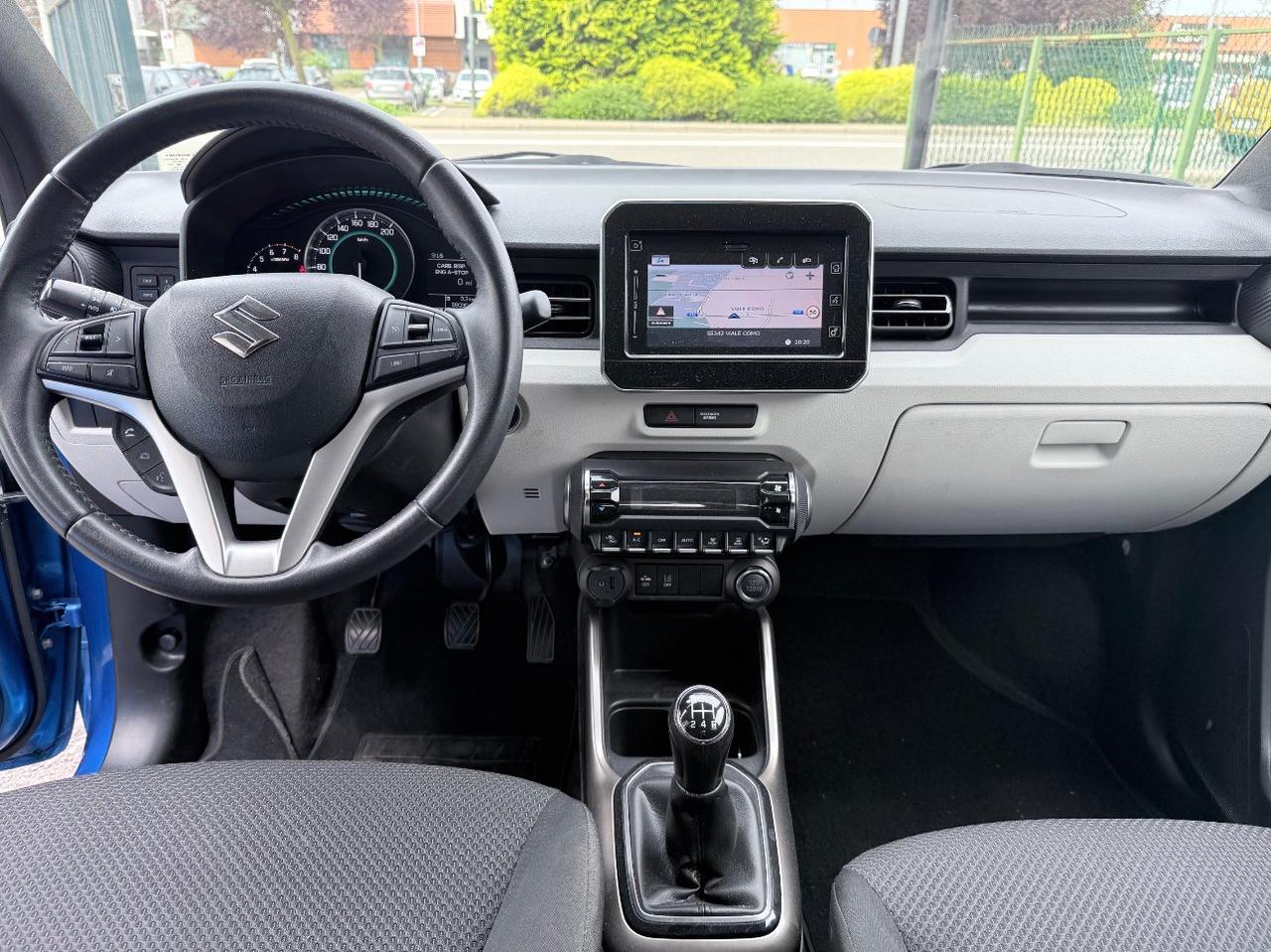 Suzuki Ignis 1.2h Top 2wd