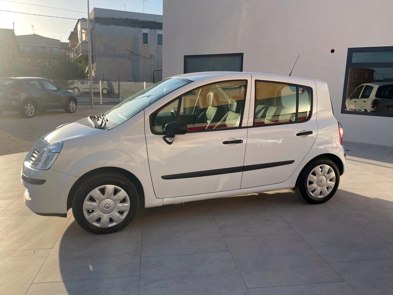 Renault Modus 1.5 dCi 70CV Dynamique