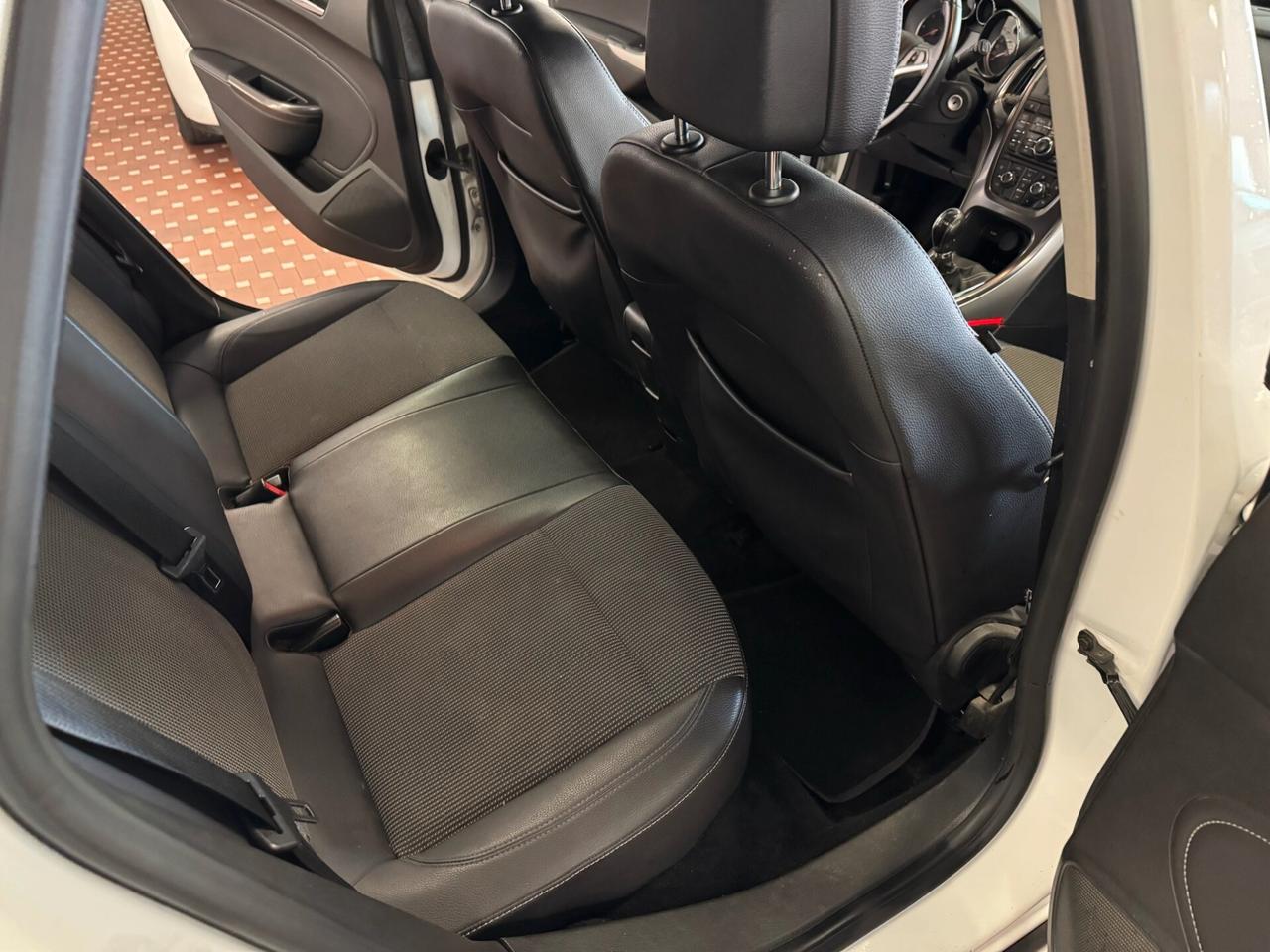 Opel Astra 1.7 CDTI 125CV 5 porte Cosmo - UNICO PROPRIETARIO