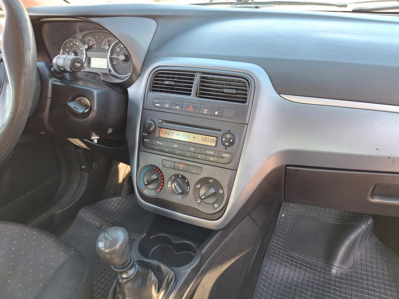 Fiat Grande Punto 1.4-5 porte Active Natural Power-METANO/BENZINA-