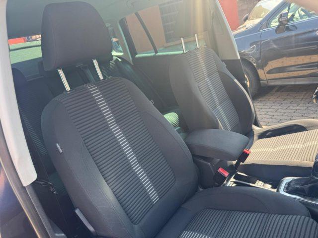 VOLKSWAGEN Tiguan 2.0 TDI DPF 4MOTION DSG Sport & Style