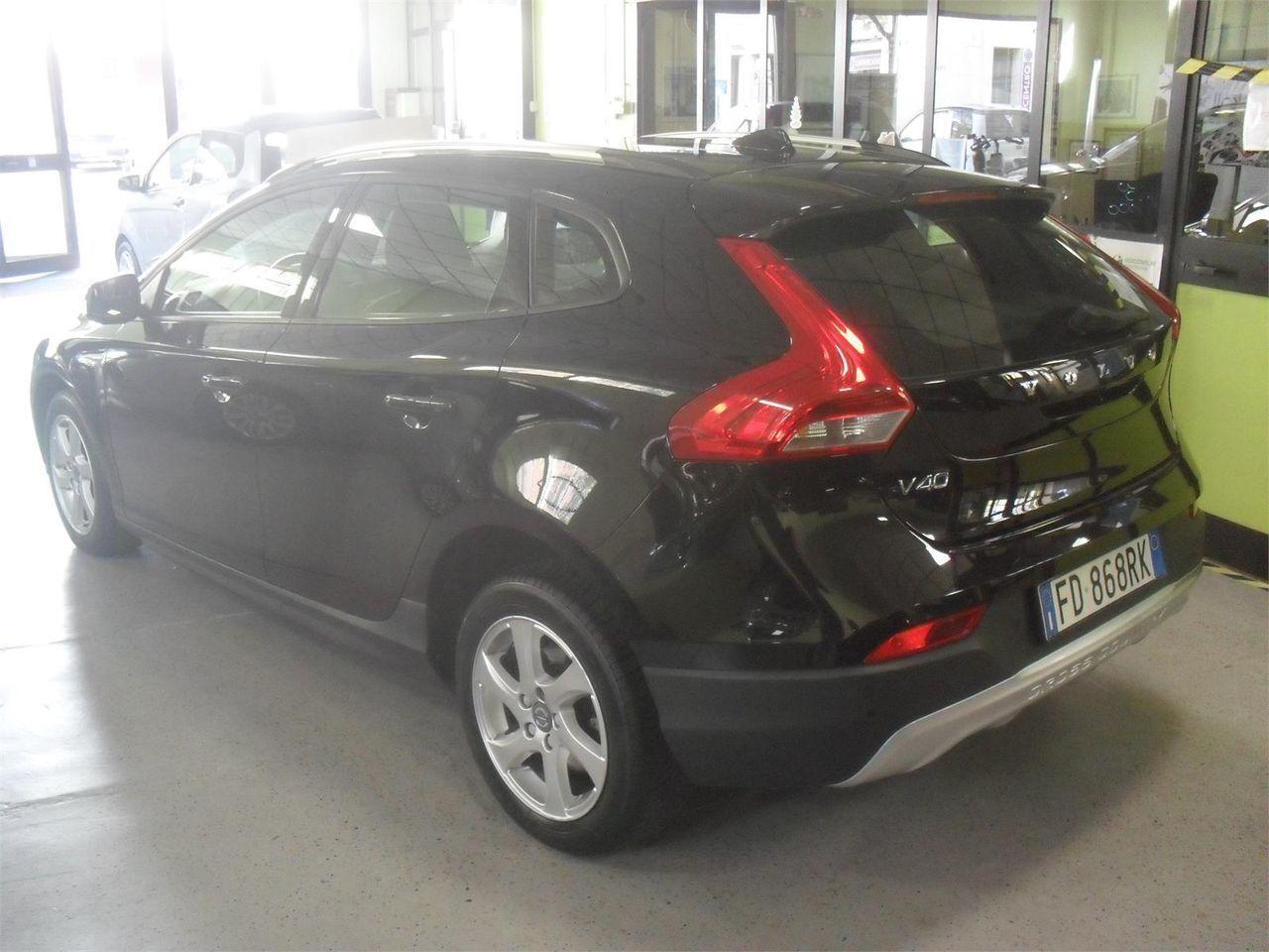 VOLVO V40 Cross Country V40 Cross Country D3 Business