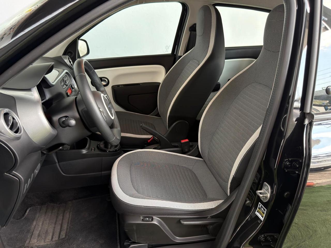 Renault Twingo SCe 65 CV Zen