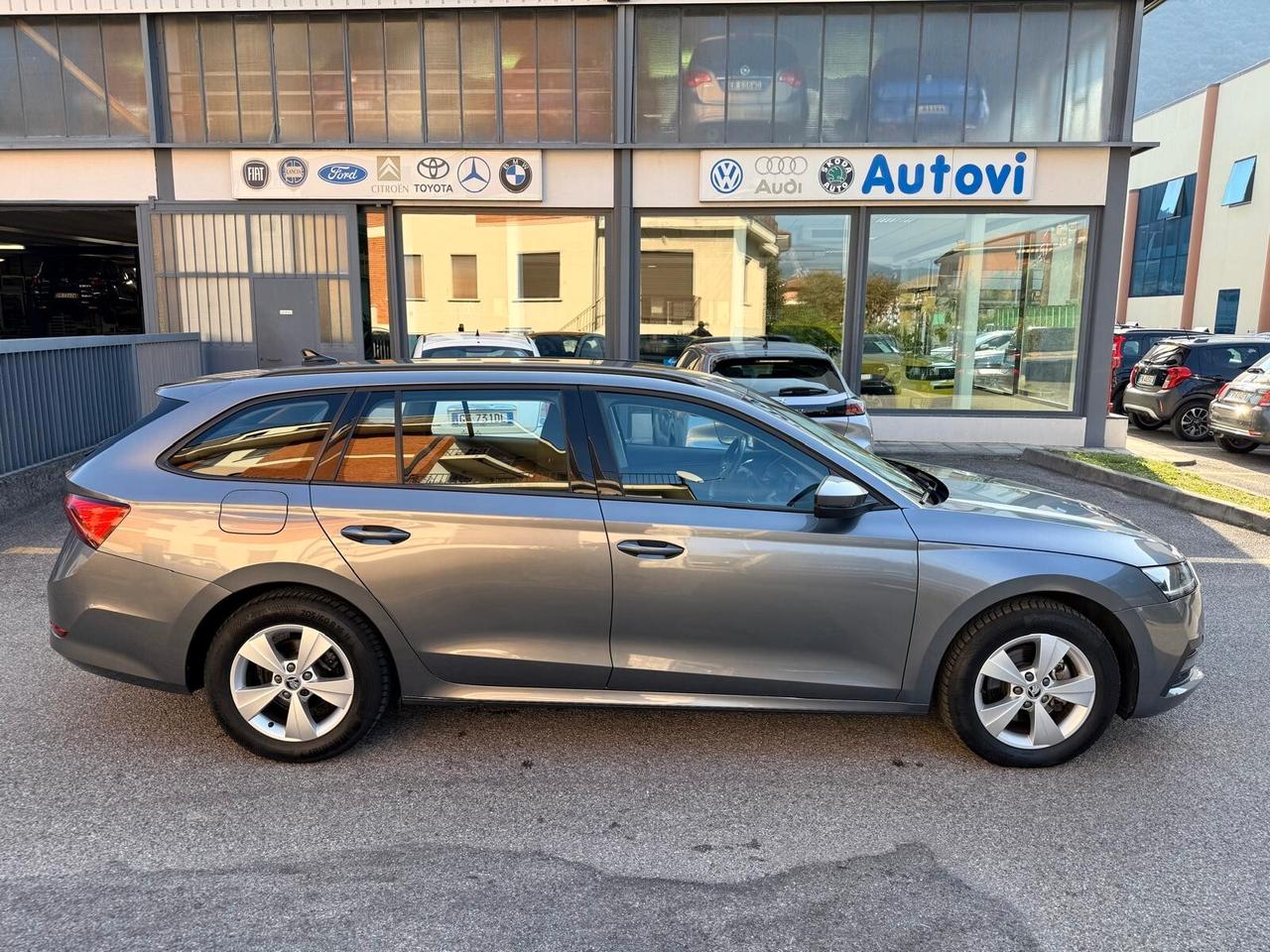 Skoda Octavia 2.0 TDI 115CV EVO SCR DSG Wagon Executive