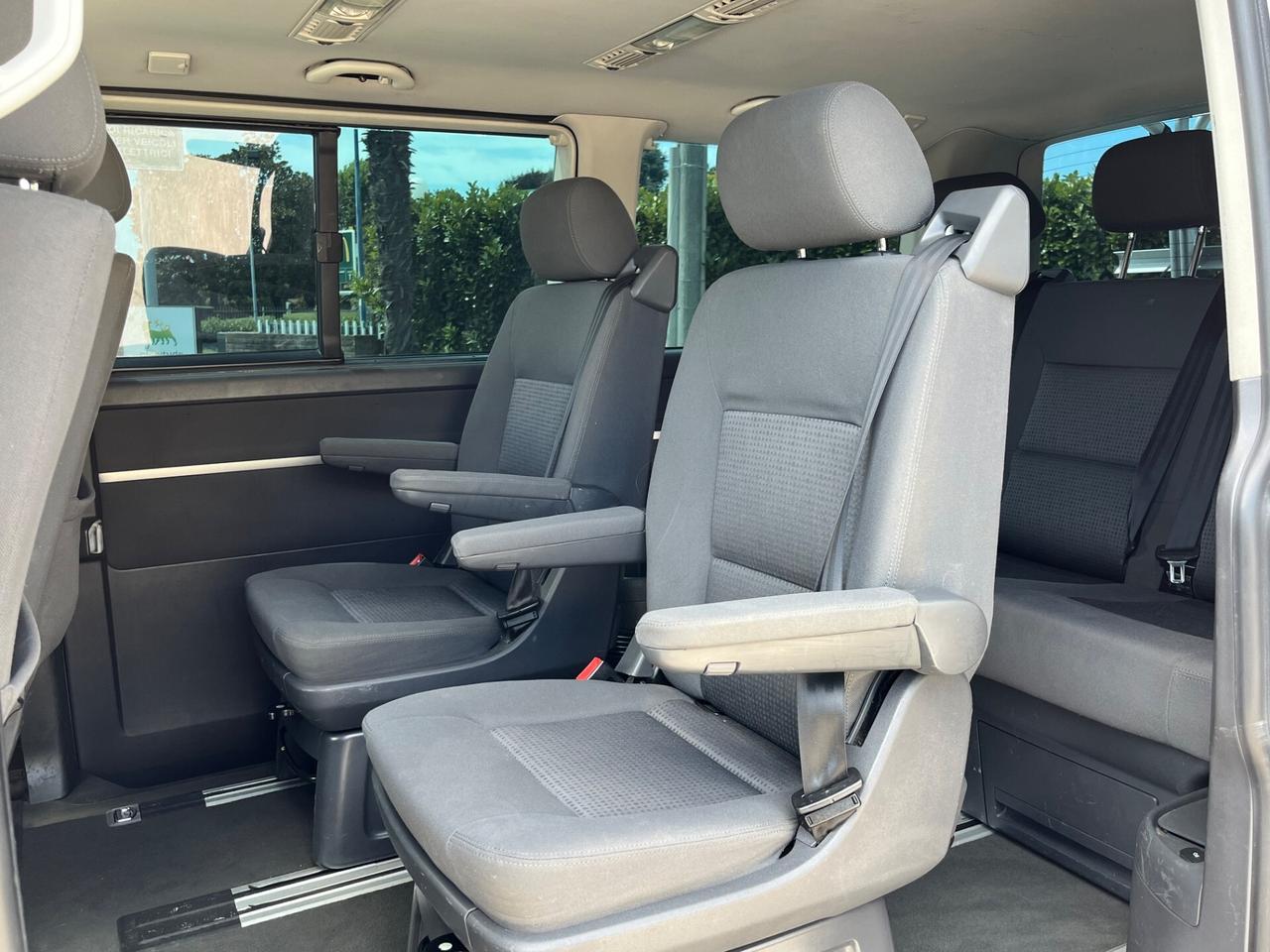 Volkswagen Multivan 2.5 TDI/130CV Highline