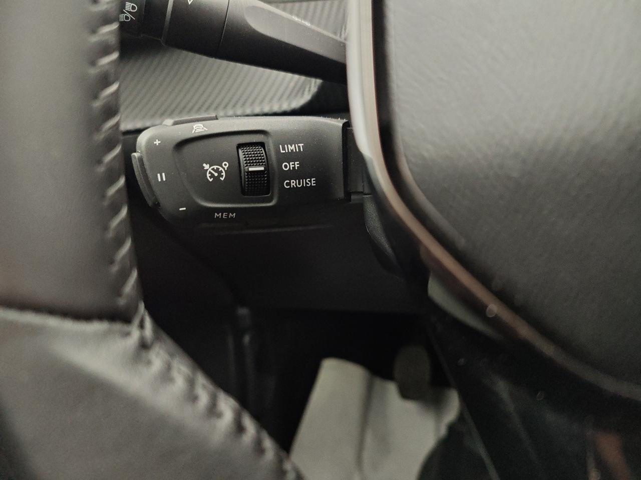 Peugeot 208 PureTech 100 Stop&Start 5 porte Allure 2024