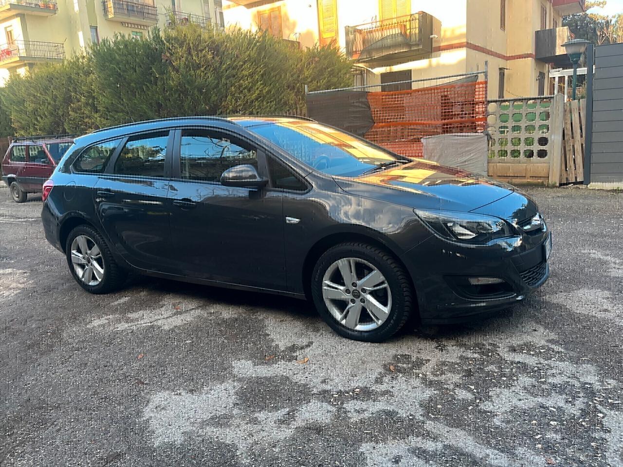 Opel Astra 1.7 CDTI 110CV Sports Km 118.000