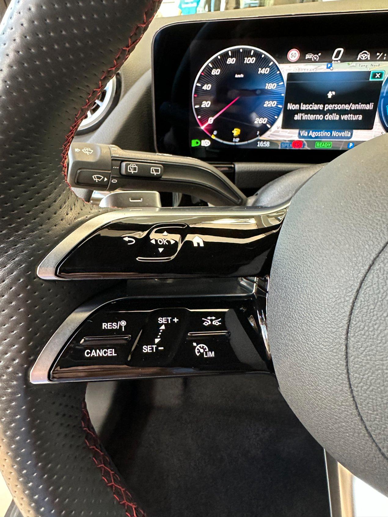 Mercedes GLA 250 e phev AMG Line Advanced Plus-19"-FULL