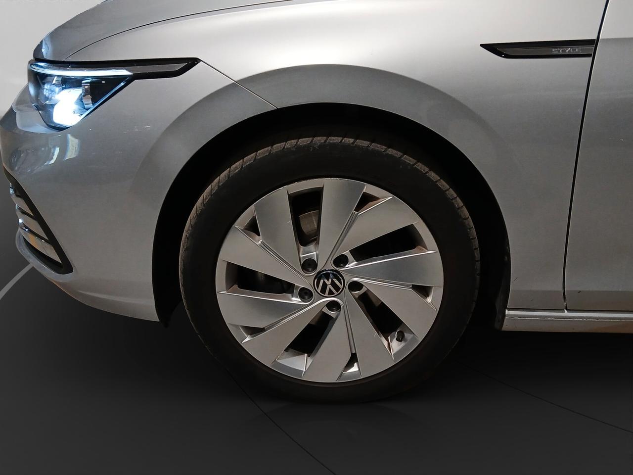 Volkswagen Golf 1.5 TSI EVO Style 130CV