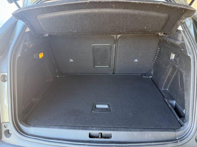 PEUGEOT 3008 BlueHDi 130 S&S Allure