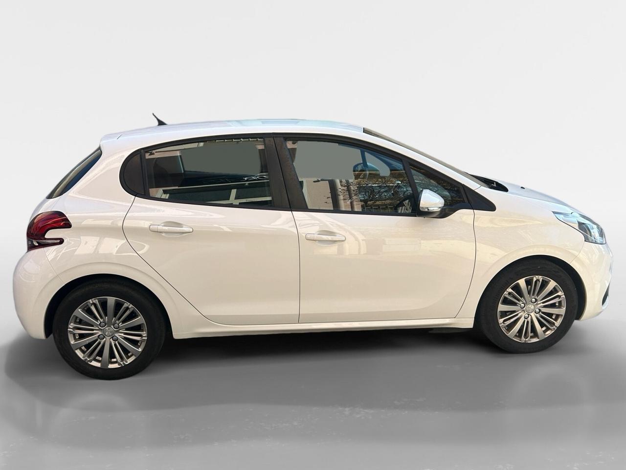 Peugeot 208 82cv 5 porte Allure