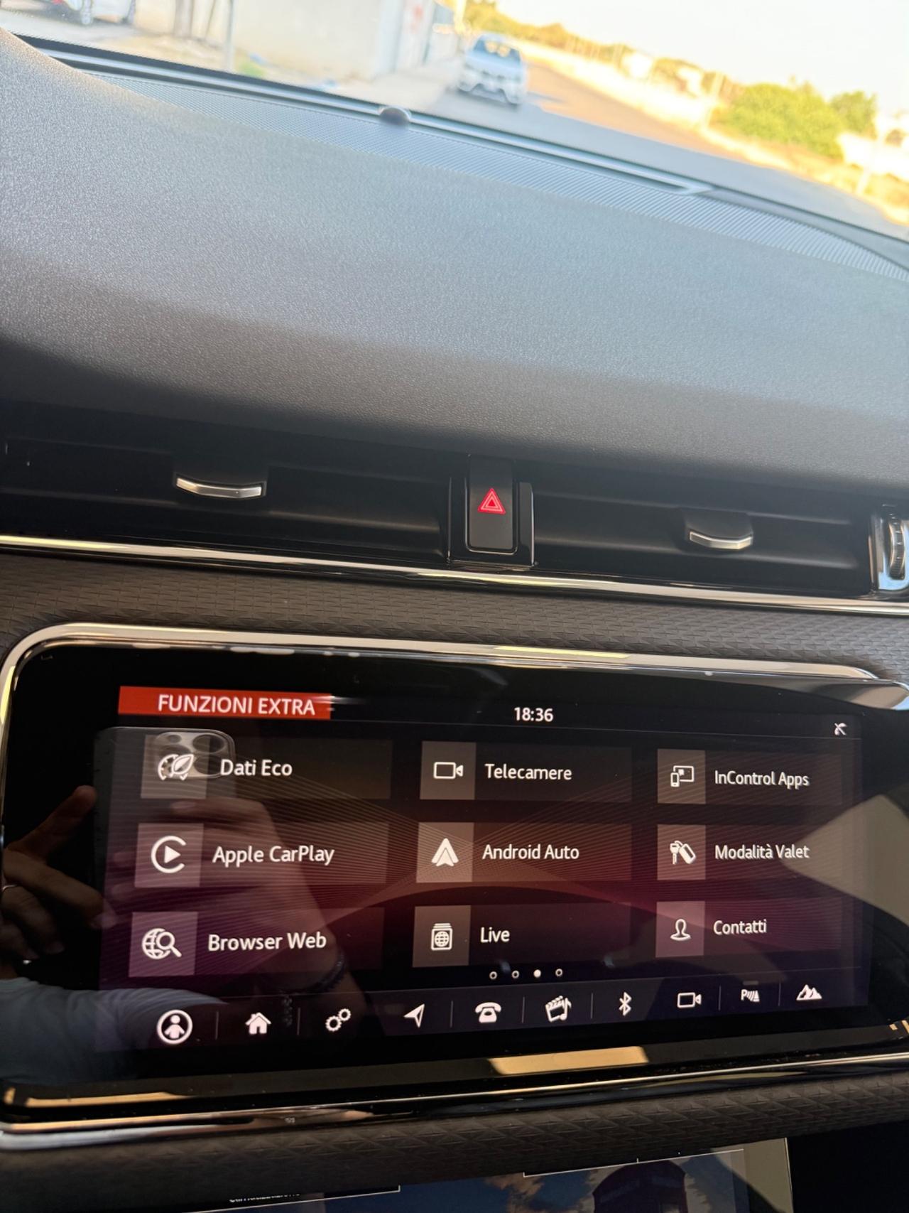 Land Rover Range Rover Evoque d i4 mhev R-Dynamic HSE APPLE CARPLAY,TELECAMERA,TOTAL BLACK,NAVI,PELLE,FULL LED
