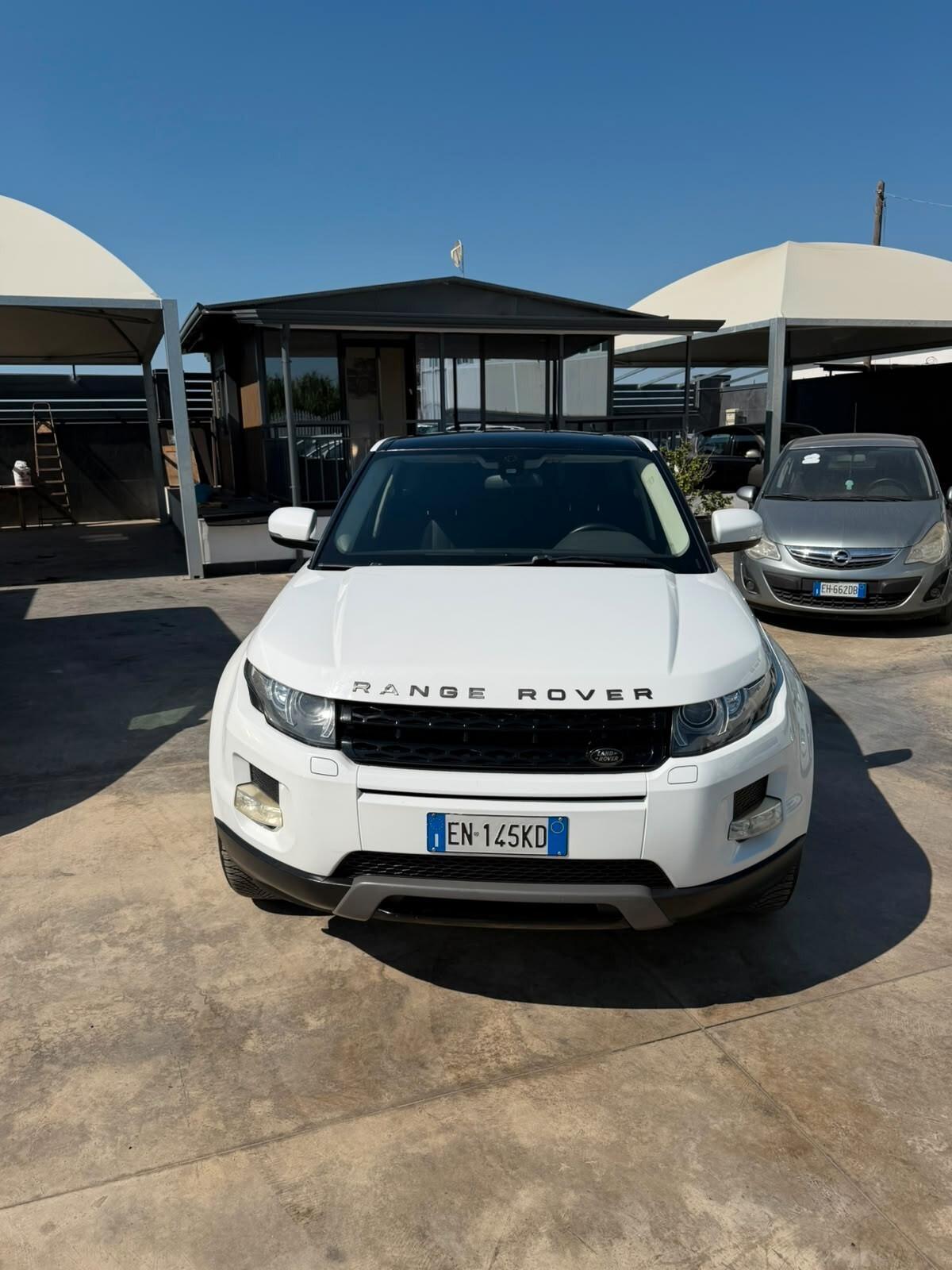 Land Rover Range Evoque 2.2 TD4 5p. Prestige