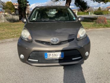 Toyota Aygo 1.0 12V VVT-i 5 porte Active Connect