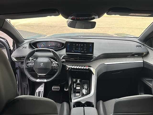 Peugeot 3008 Hybrid 136 e-DCS 6 GT