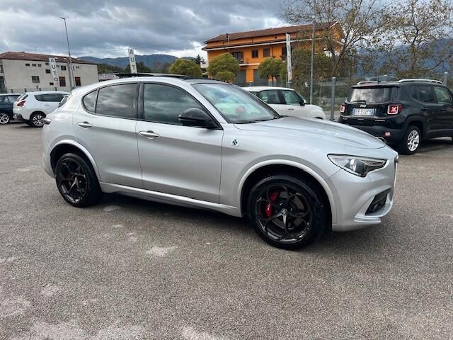 Alfa Romeo Stelvio 2.9 V6 Bi-Turbo 510 CV AT8 Q4 Quadrifoglio