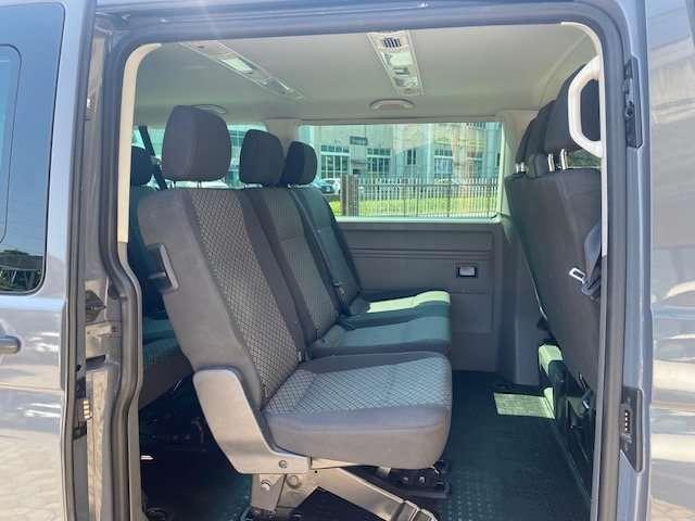 Volkswagen T6 Caravelle 2.0 TDI TRENDLINE 9 Posti