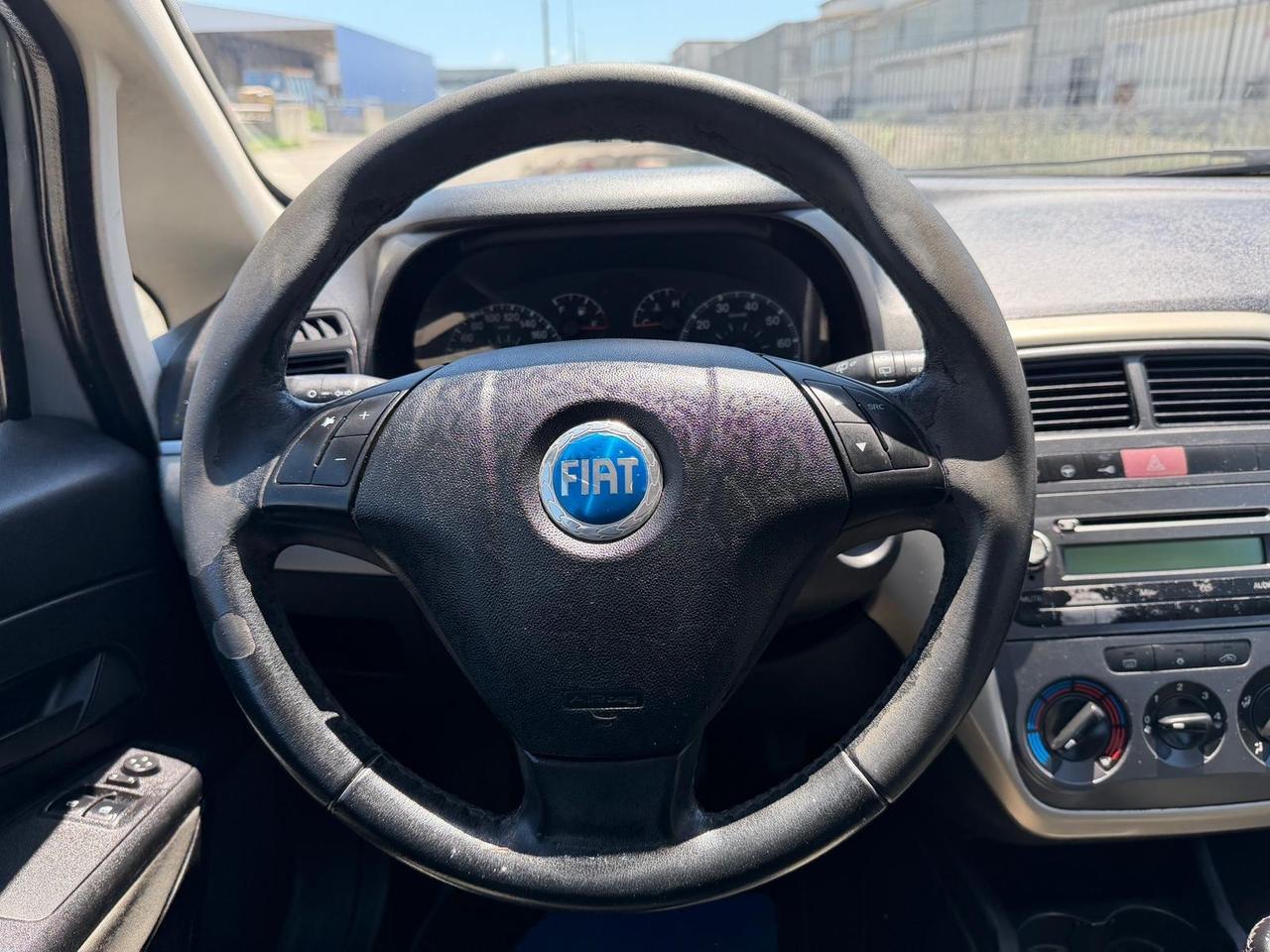Fiat Grande Punto Fun 153000 KM