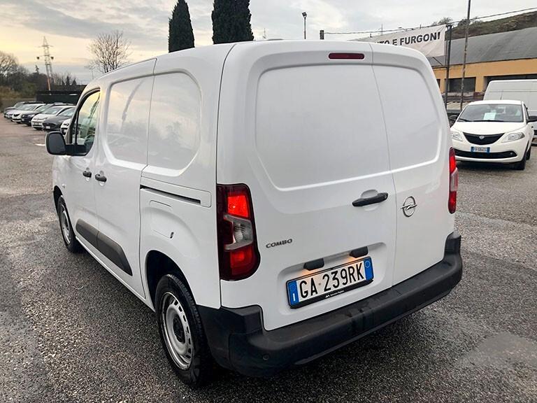 Opel Combo Cargo 1.5d 75cv L1H1 Edition mt5 E6.